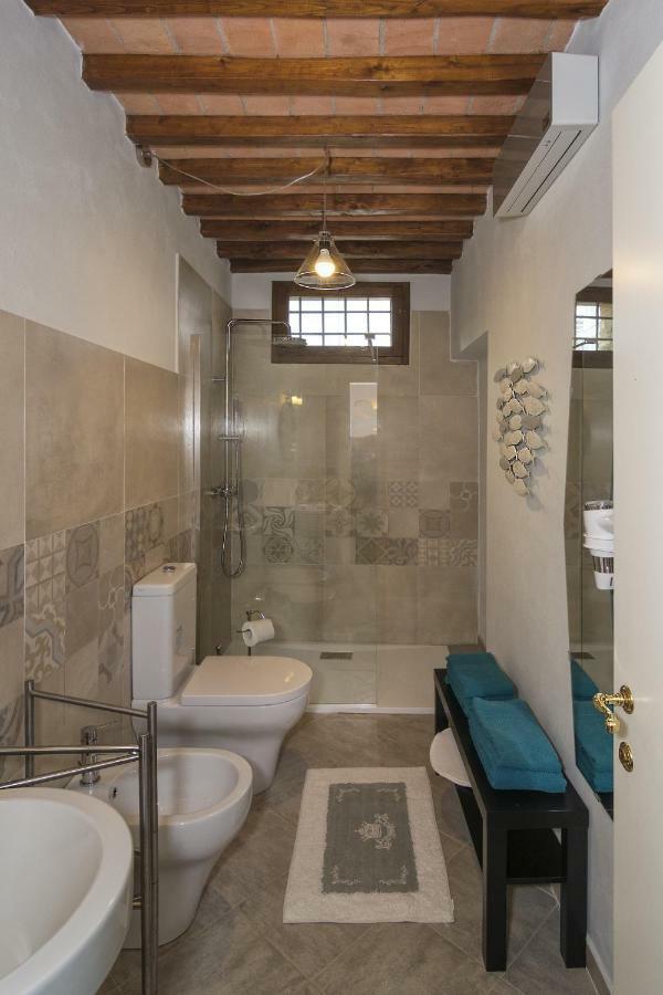 Bed And Breakfast Queen Pisa Esterno foto